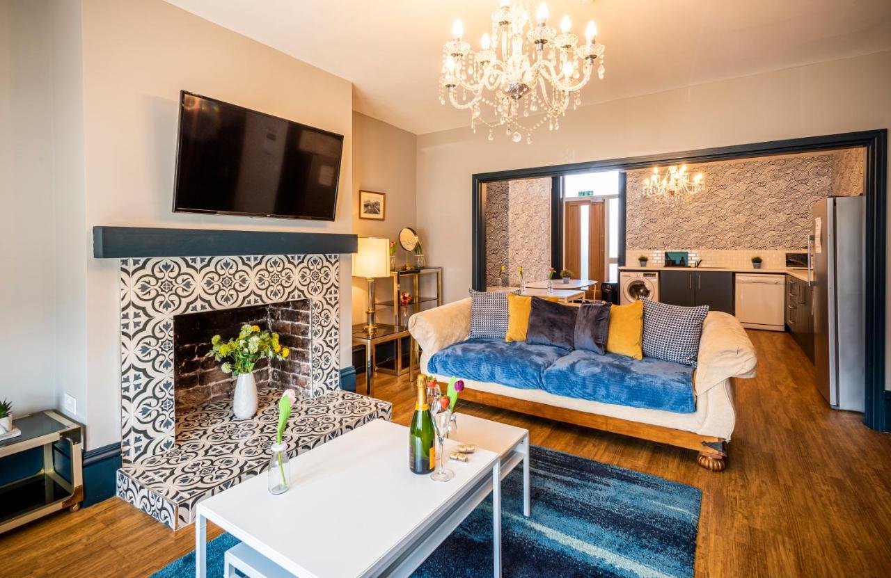 3 -Min Walk To Southport Pier & Beach Fast Wi-Fi & Perfect Getaway Exteriör bild