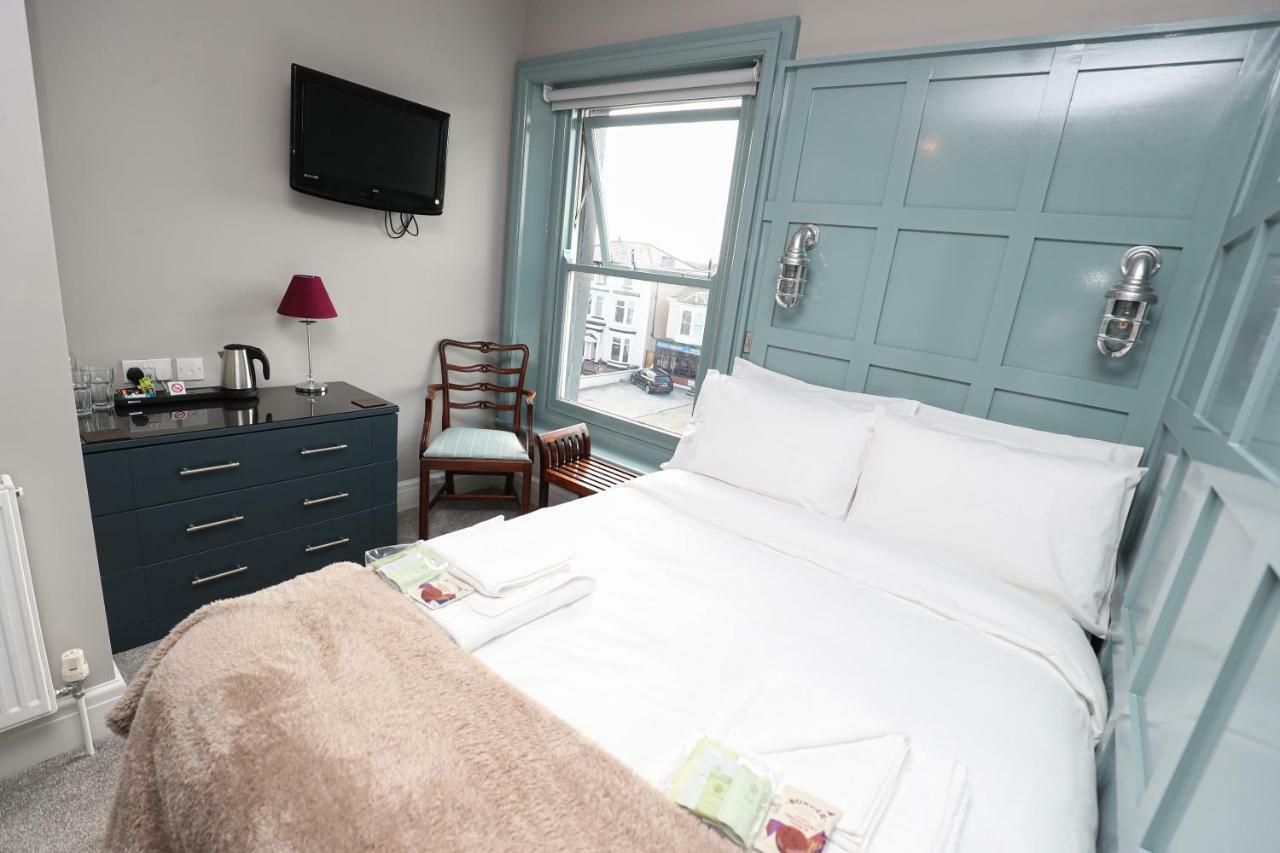 3 -Min Walk To Southport Pier & Beach Fast Wi-Fi & Perfect Getaway Exteriör bild